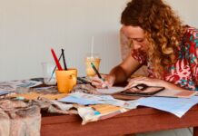 Paula Agostinho estreia-se na literatura com o livro “A Coruja e a Baleia”