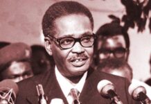 OCB homenageia Agostinho Neto e entrega honrarias no Consulado de Angola no Rio